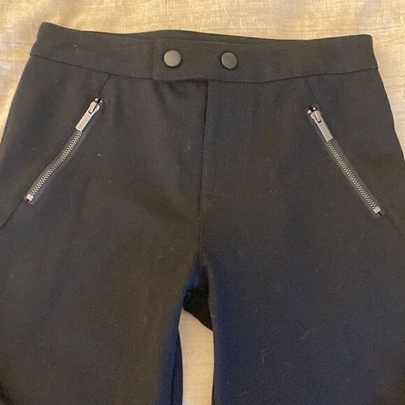Habitual Kids Black Stretch Slim Leg Pants with Zipper Accents. Size 12. - Picture 4 of 8